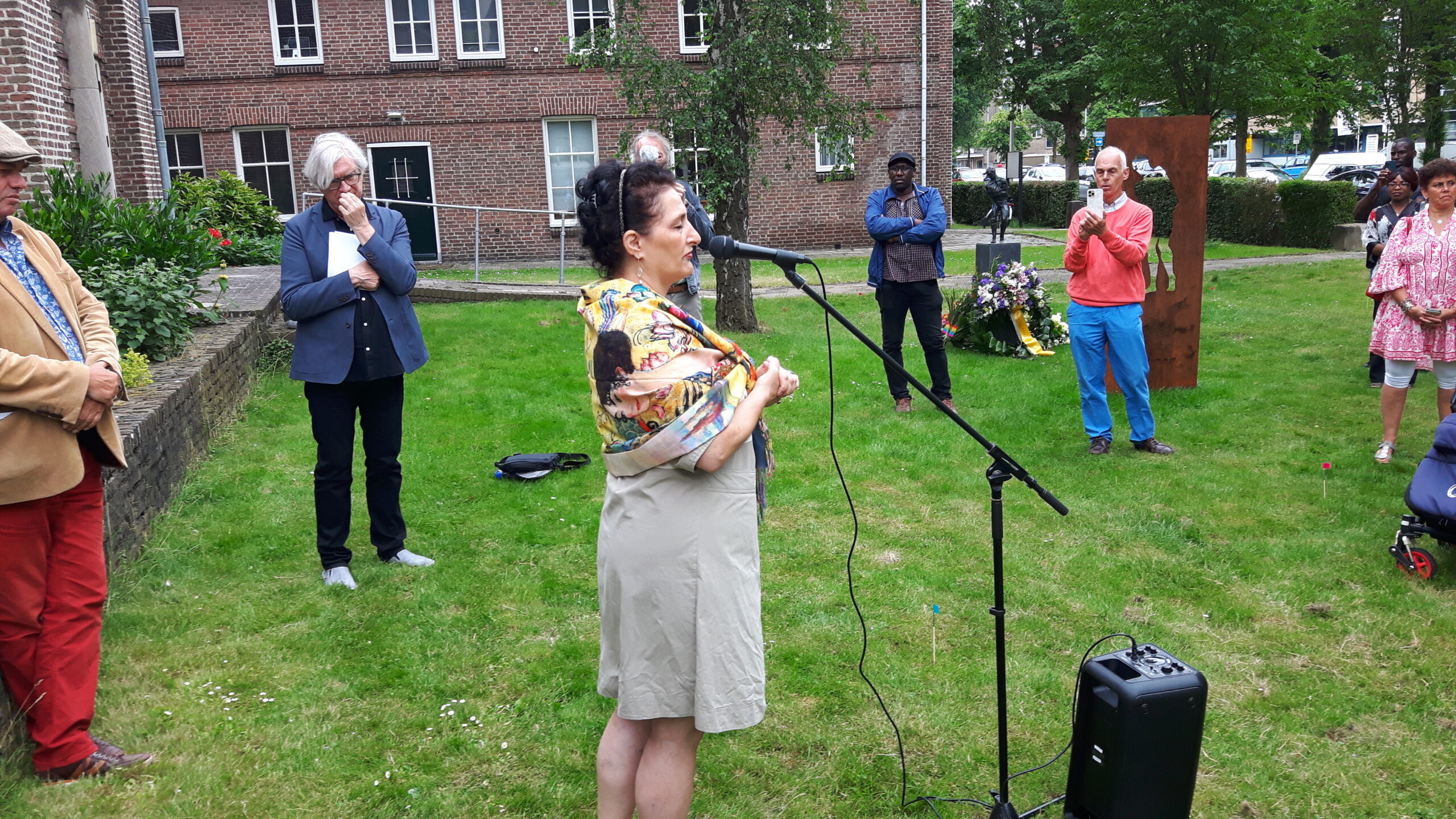 DE INTERNATIONALE DAG VAN DE VLUCHTELING – WORLD REFUGEE DAY - Dag Van De Vluchteling