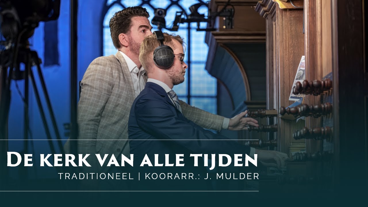 De kerk van alle tijden | samenzang & Chr. Koor Jigdaljahu met Mark - De Kerk Van Alle Tijden
