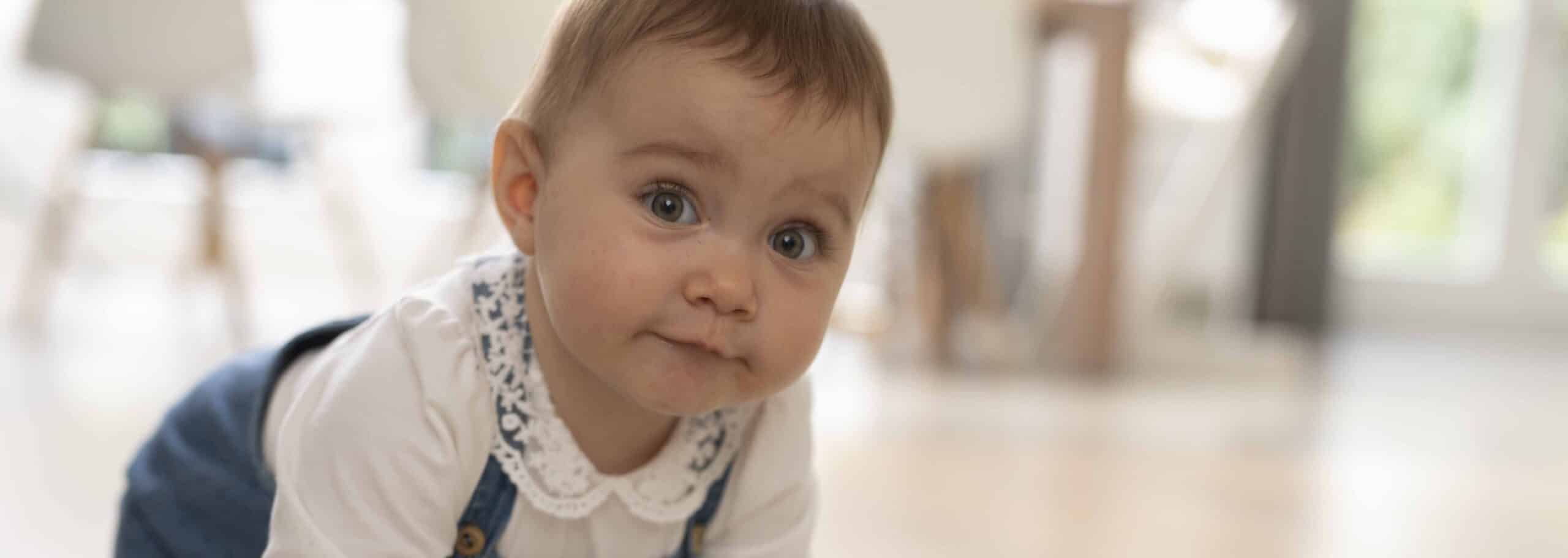 De motorische ontwikkeling van je peuter | Davitamon - Wanneer Stoppen Ongecontroleerde Bewegingen Baby