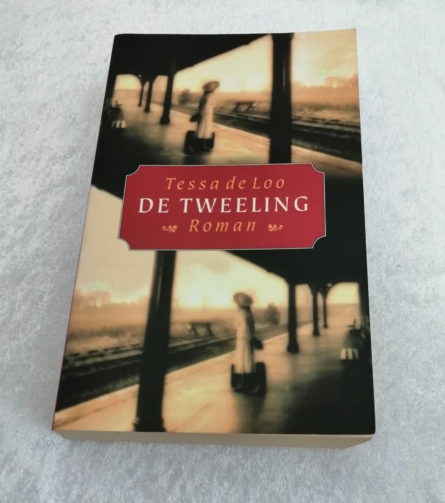 De Tweeling. Tessa de Loo – Esthersboekenplank - Samenvatting De Tweeling Tessa De Loo