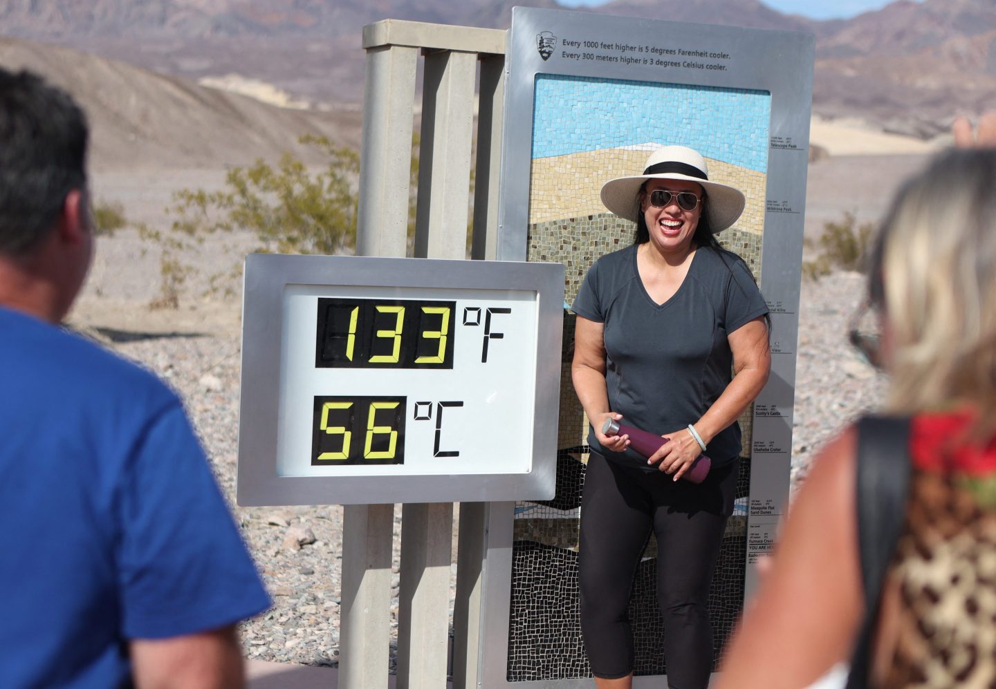 Death Valley tourism soars faster than the temperatures | Fortune - Laagste Temperatuur Ooit Gemeten In Nederland