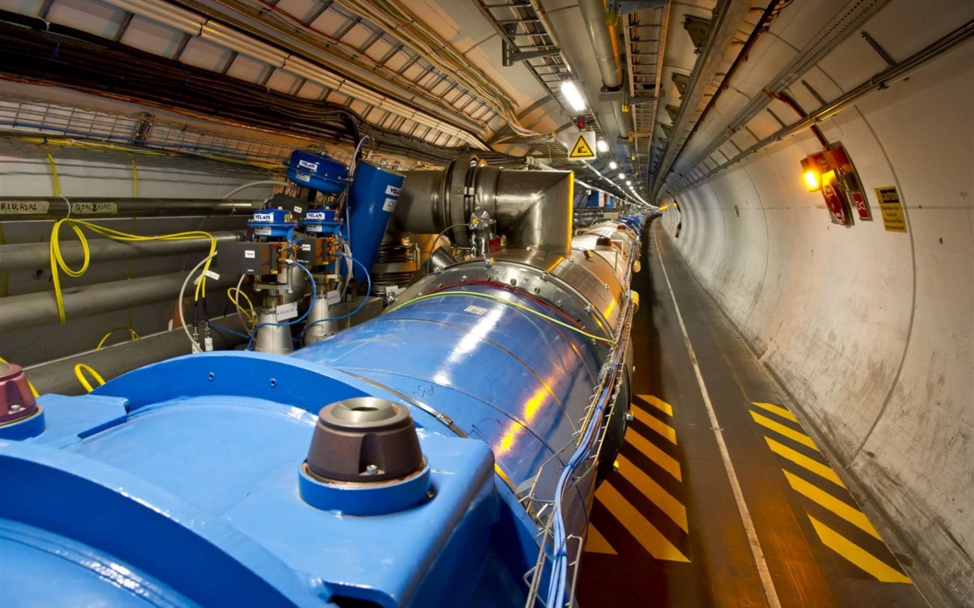 Définition | Cern - CERN - Conseil Européen pour la Recherche Nucléaire - Cern Large Hadron Collider Lhc