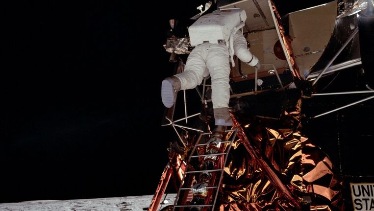 Neil Armstrong Op De Maan