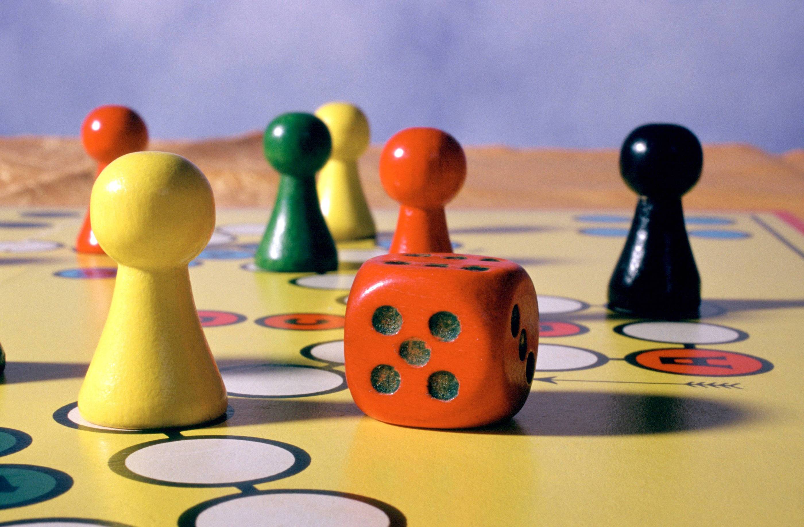 Diese Brett-Spiele kann man mit Familie und Partner in Corona-Zeiten - Spelen Op Mijn Fluit Aflevering