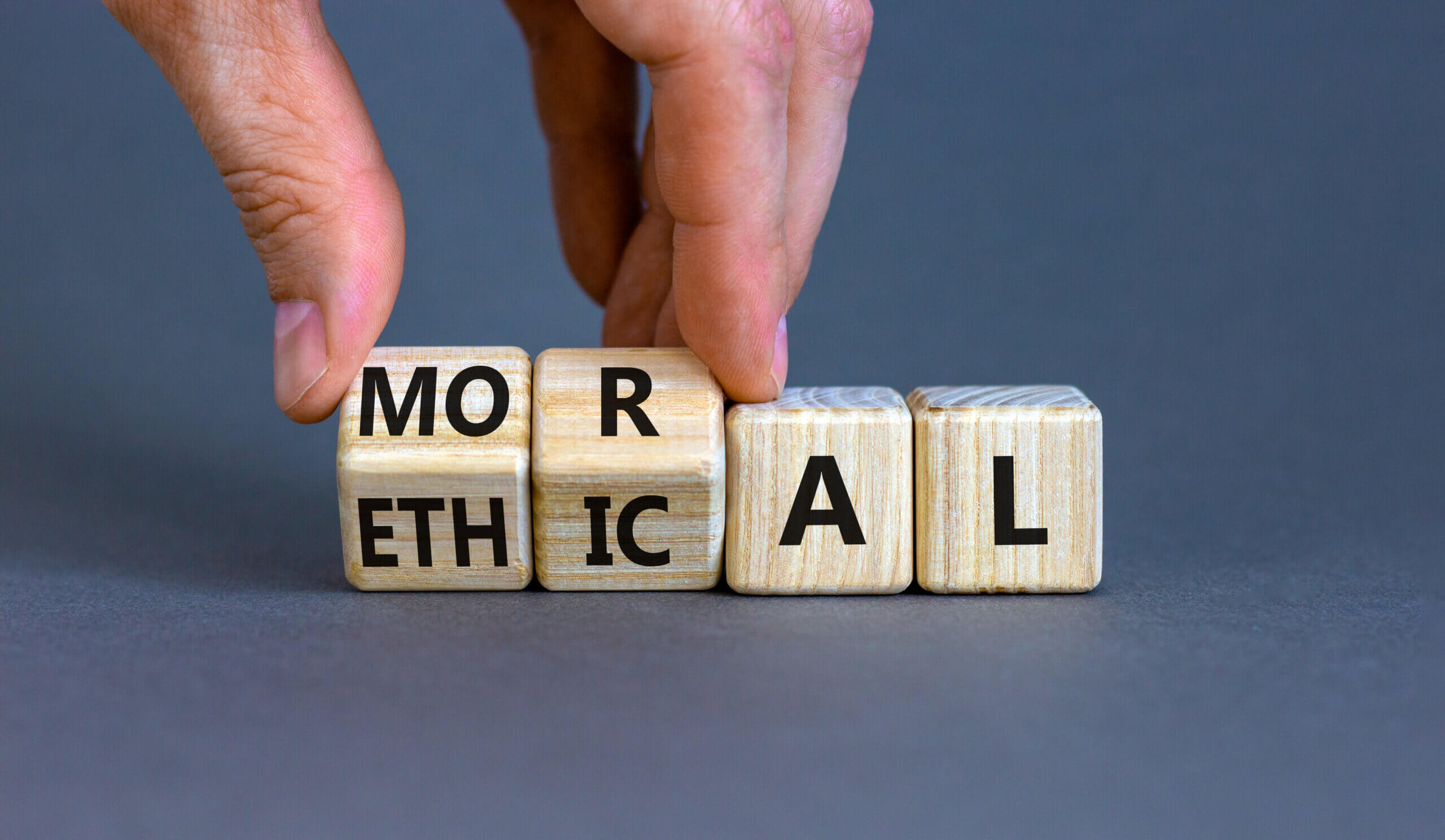 Diferencias entre ética y moral - Moral Hazard And Adverse Selection