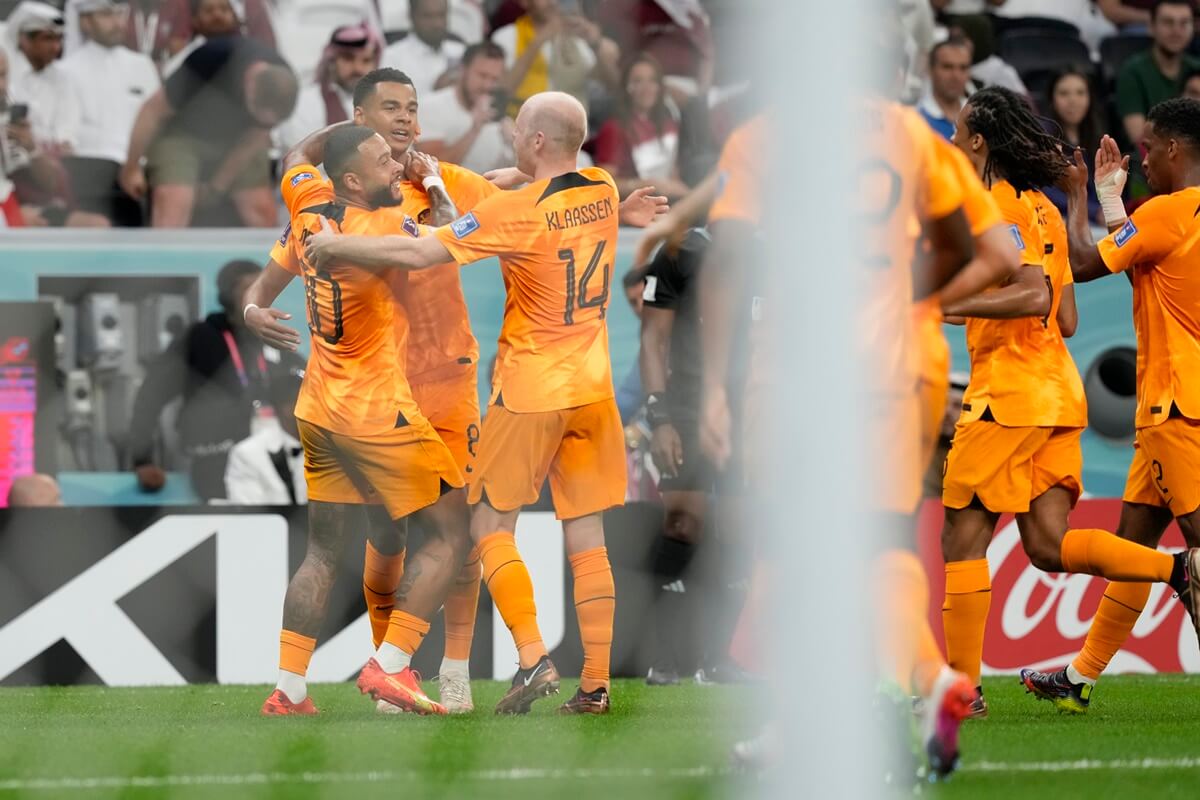 Dit schrijft de buitenlandse pers over Oranje | Soccernews.nl - Buitenlandse Pers Over Nederland Duitsland