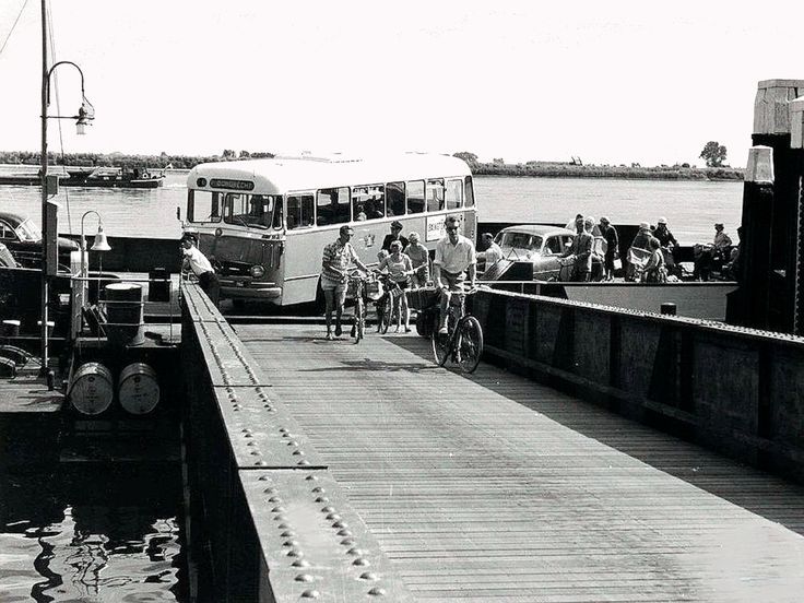 Dordrecht Dubbeldam Veer Kop van het Land 1965 | Holland, Kerken - Pont Kop Van Het Land