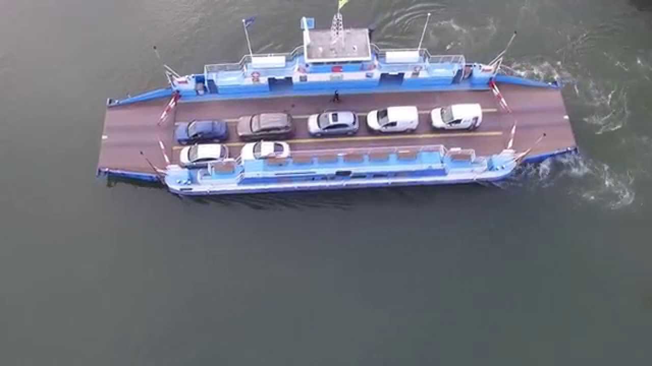 Dordrecht-Werkendam pont drone - YouTube - Pont Werkendam Kop Van't Land