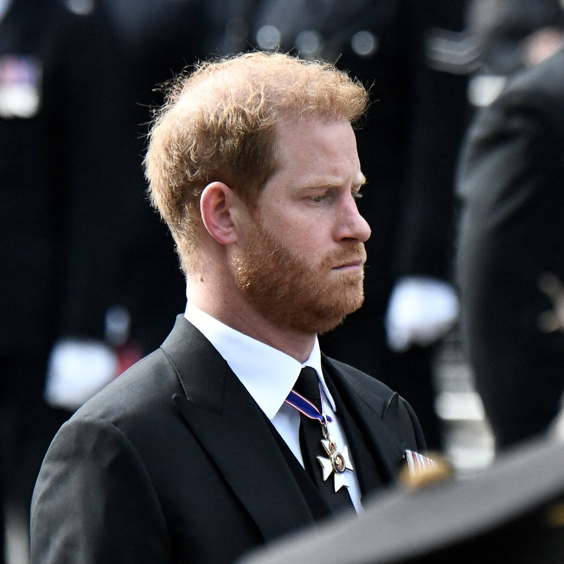 Download An Emotional Moment Captured Of Prince Harry Wallpaper - Harry Potter Steen Der Wijzen Boek