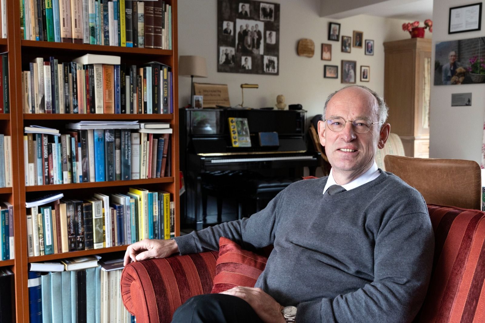Ds P De Vries Kerktijden