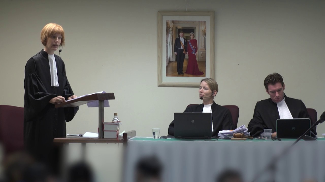 Wat Doet Officier Van Justitie