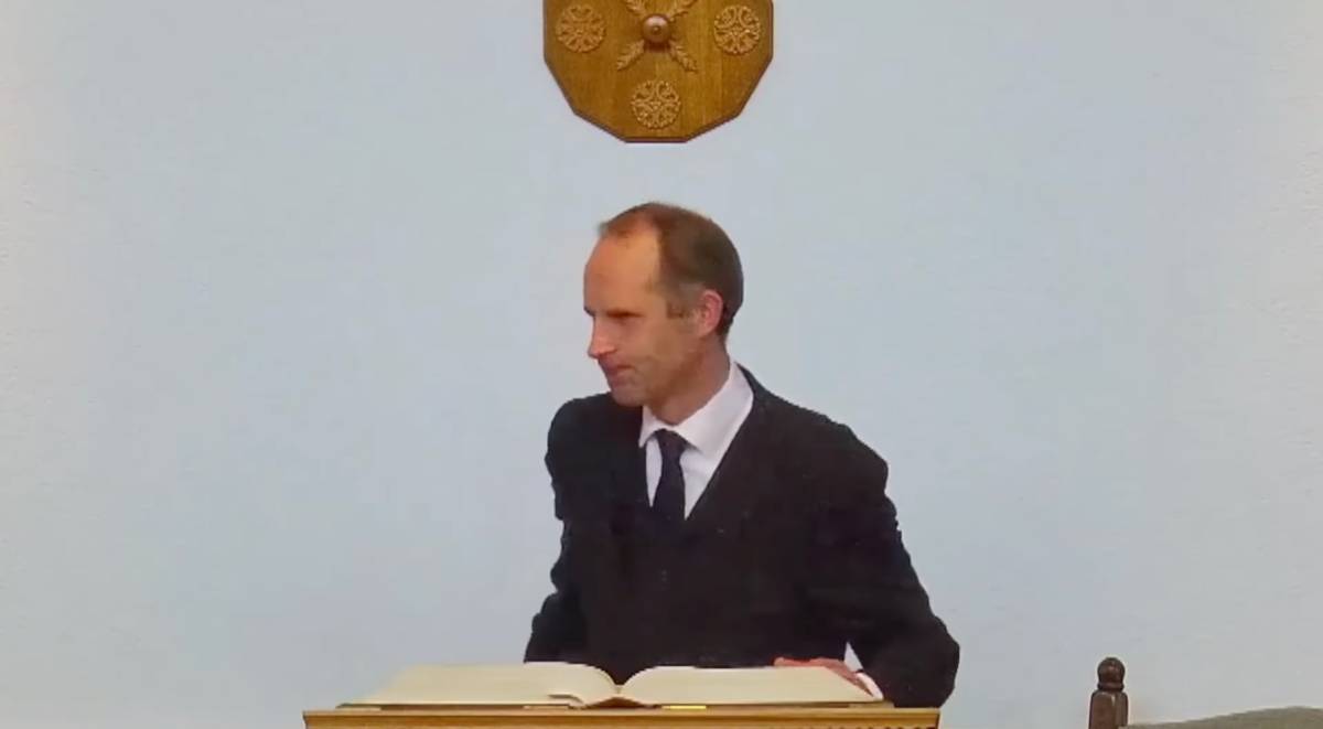 Ds. G. van Zanden wijst in preek op gezinsproblematiek en daagt ons uit - Ds G Van Zanden Gezin