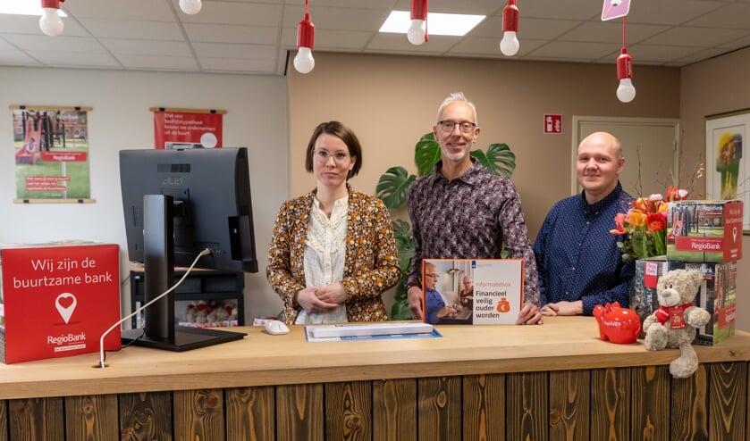 Ds. L. Treur neemt afscheid van hhg Werkendam - Reformatorisch Dagblad - Ds L Treur Waardenburg