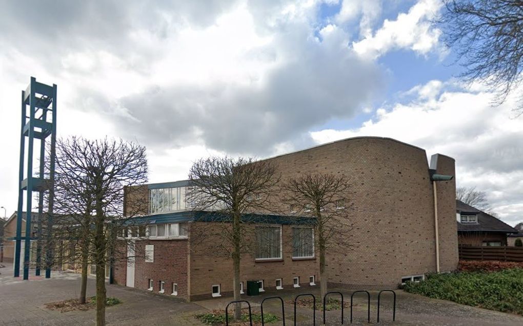 Ds. M. van Leeuwen neemt beroep aan naar hervormd Ermelo - Ds M Van Leeuwen Ermelo