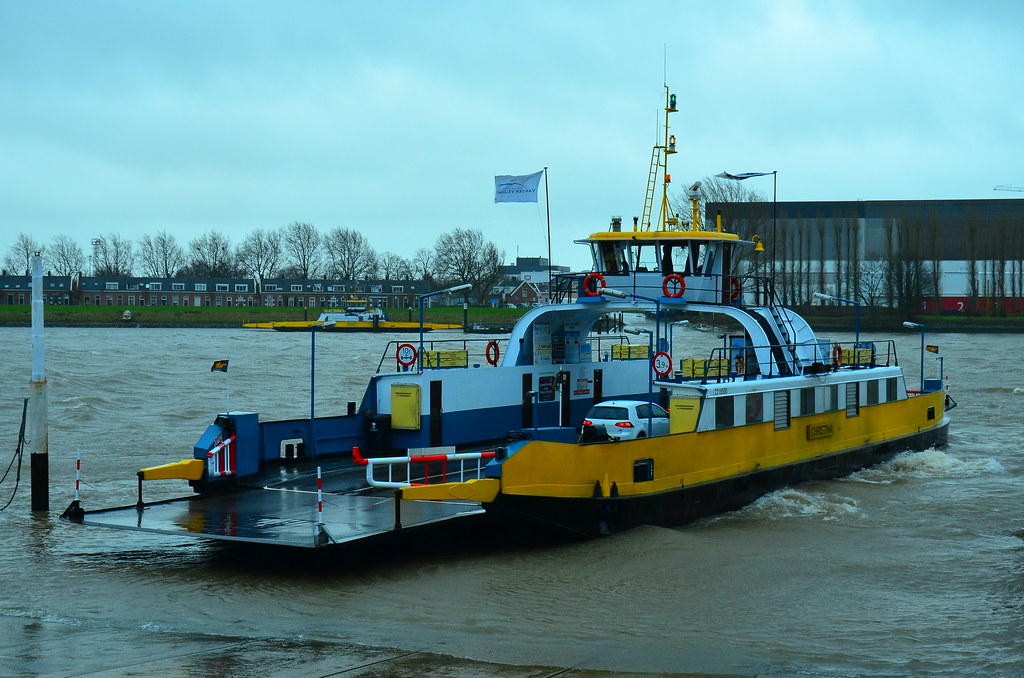 Veerdienst Krimpen Aan De Lek / Kinderdijk