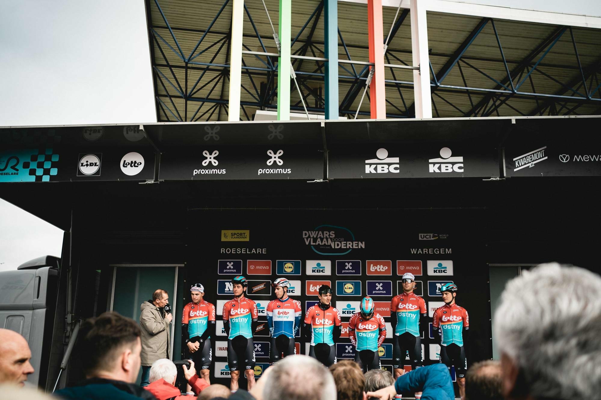 Dwars Door Vlaanderen 2024 Cyclo - Tony Wenona - Deze Rivier Stroomt Dwars Door Haarlem