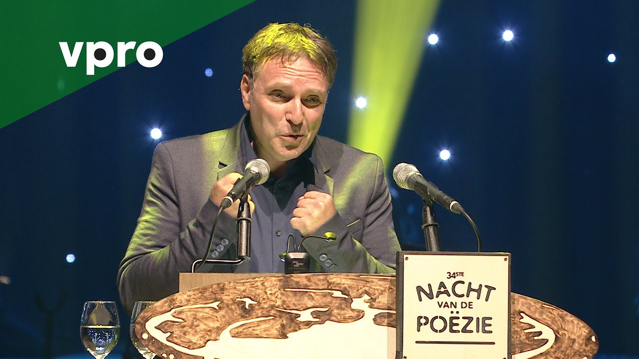 Edward van de Vendel op de Nacht van de Poëzie 2016 - YouTube - Boeken Van Edward Van De Vendel
