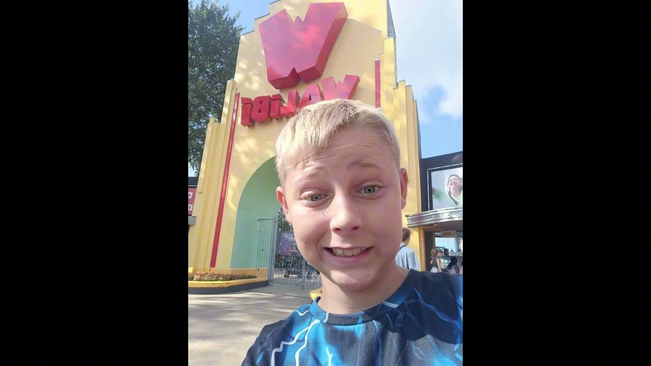 een dagje naar Walibi Holland 🎢 - YouTube - Vanaf Welke Leeftijd Mag Je Alleen Naar Walibi