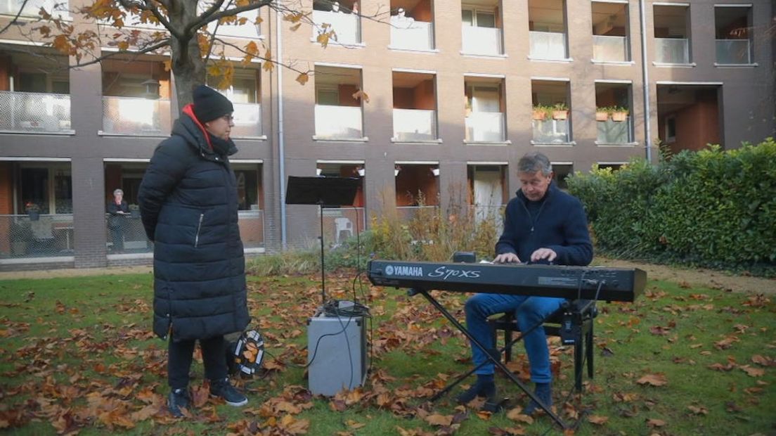 Een liedje voor jou - Seizoen 2: Aflevering 1 - Omroep West - Een Liedje Voor Jou