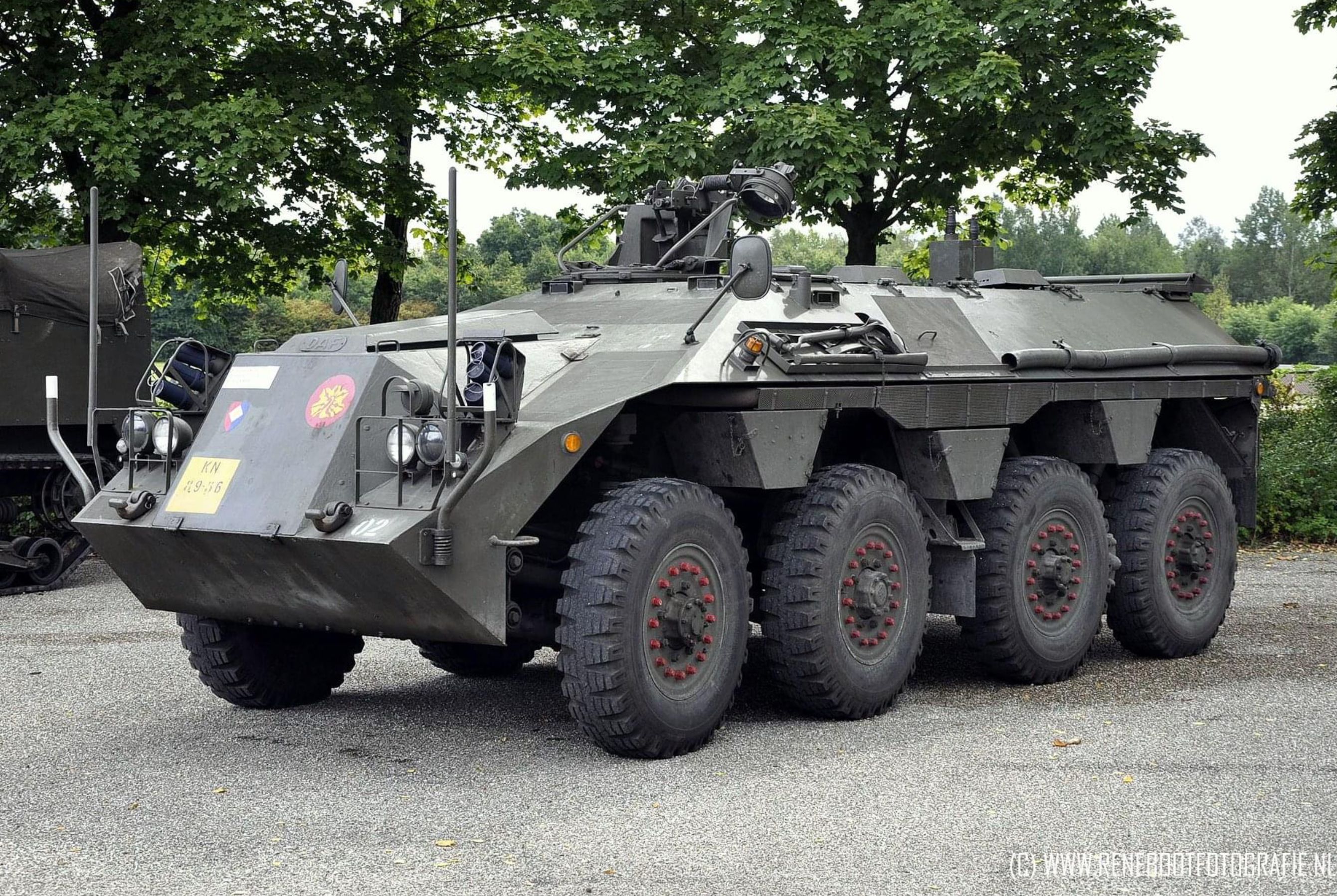 Een onvervalste historische Daf YP408 van de Koninklijke Landmacht - Hoe Groot Is Het Leger Van Nederland