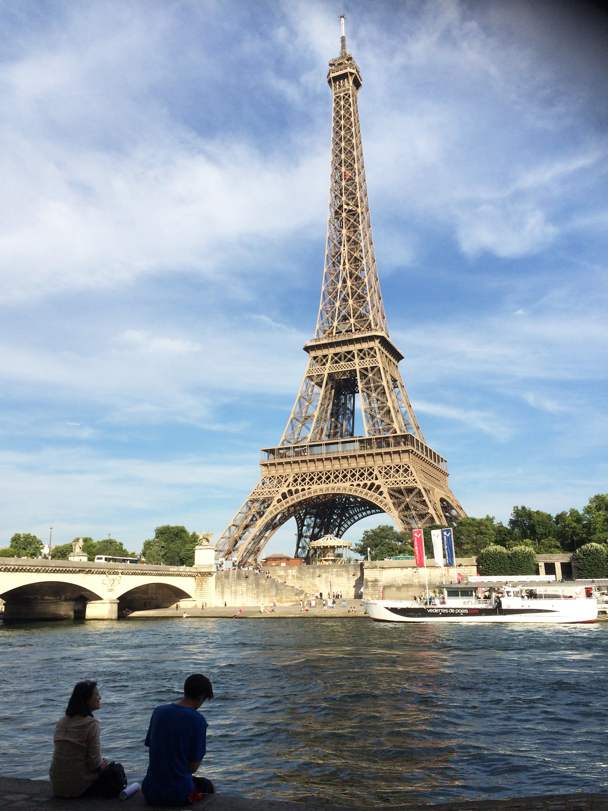 Eiffel Tower (艾菲爾鐵塔) - Tower Of Terror The Twilight Zone