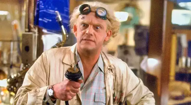 Emmett Brown from Back to the Future | CharacTour - Emmett Brown Back To The Future