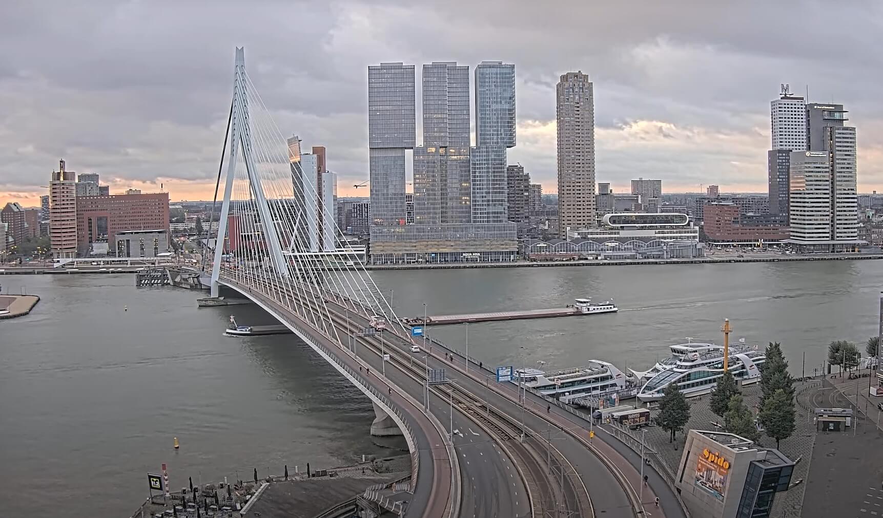 Erasmusbrug bridge Webcam - Netherlands 🎦 - Hoe Lang Is De Erasmusbrug