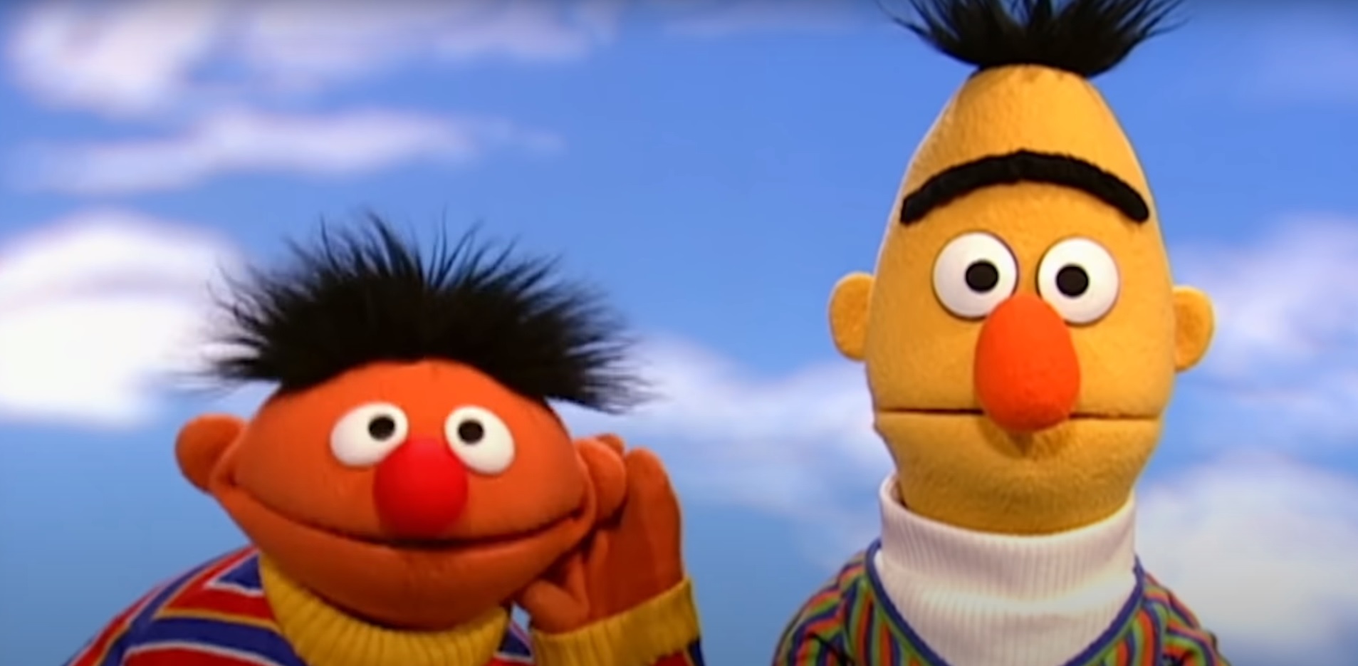 Ernie Bert Weihnachten 2025 - Sal Adriane - Uit Welk Jaar Komt De Iphone 13