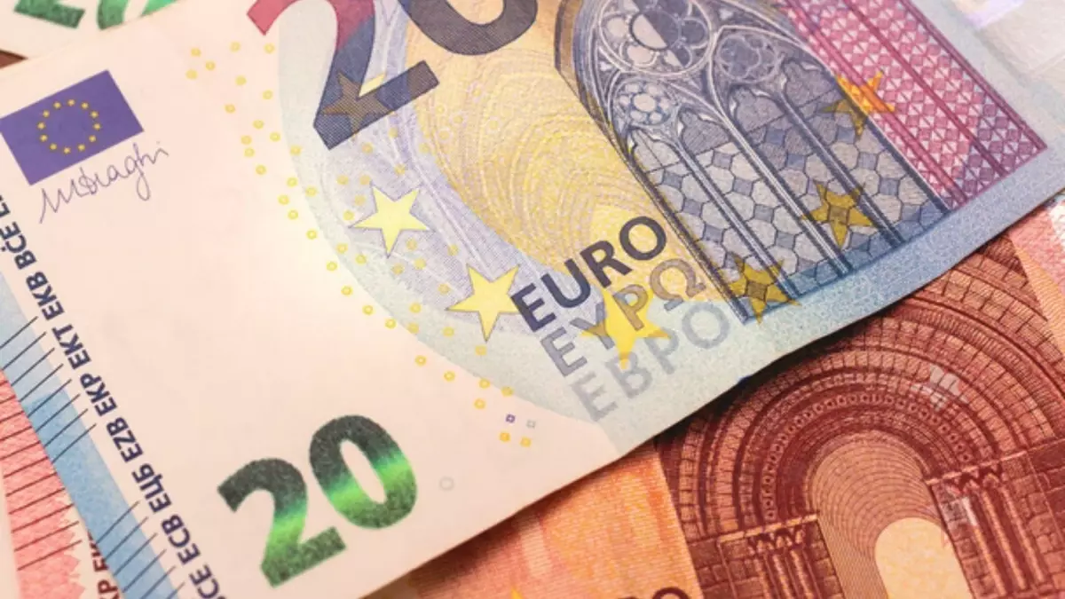 Euro ne kadar, 1 Euro kaç TL? 1 Ağustos güncel döviz kuru! Euro - Hoeveel Euro Is 1 Tl