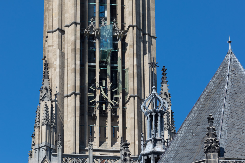 Eusebiuskerk Arnhem - Arnhem - TracesOfWar.nl - Wie Leidde Gisteren De Kerkdienst Vanuit De Eusebiuskerk In Arnhem