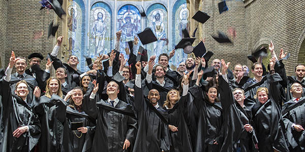 Executive Master of Finance and Control ☆ UMIO | Maastricht University - Executive Master Of Finance And Control
