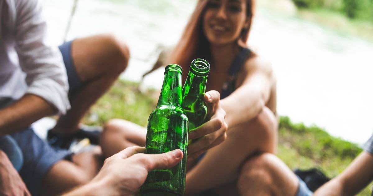Experten vragen minimumleeftijd voor alcohol op te trekken naar 18 jaar - Argumenten Voor Alcohol Naar 16
