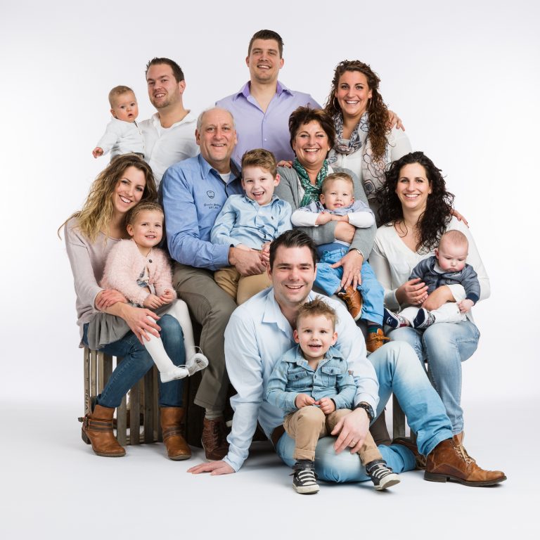 Familie fotoshoot Familie Van Roij - Joyfotografie - Familie En Vis Blijven 3 Dagen Fris