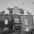 File:Bij de ambassade van Zuid-Afrika te Den Haag haalde men de vlag - Ambassade Zuid Afrika Den Haag