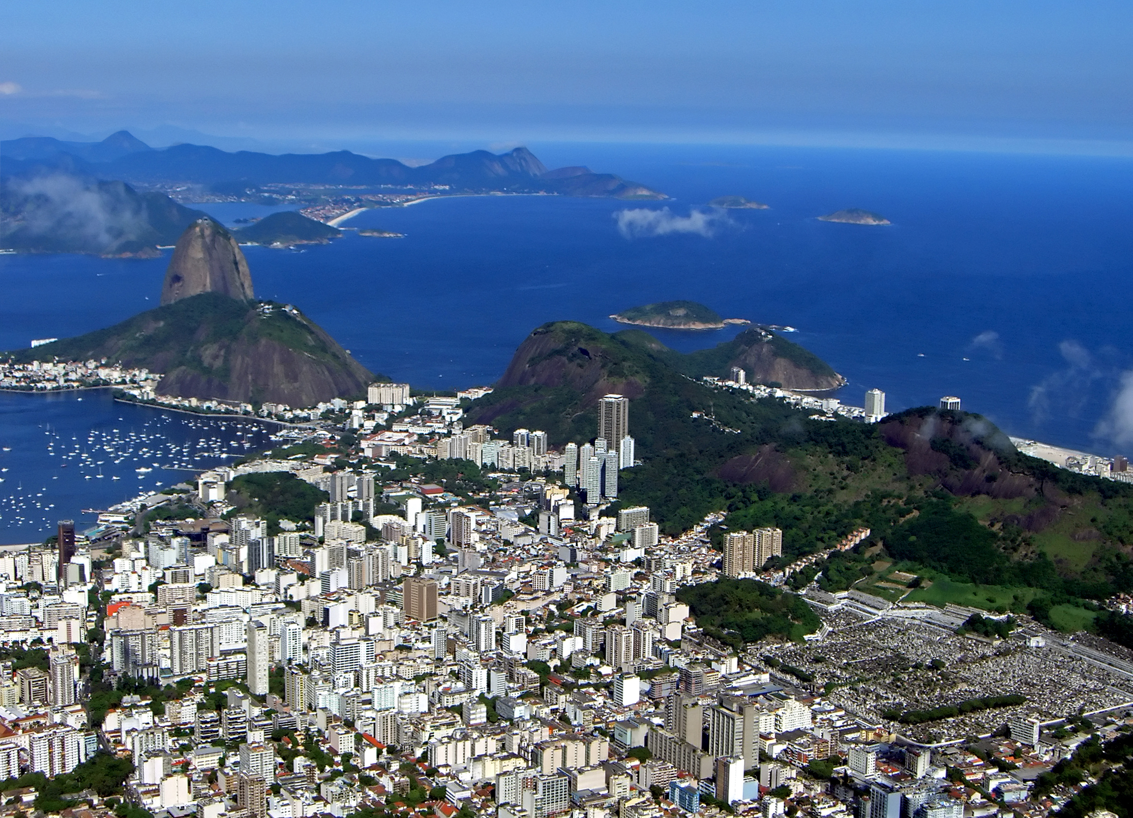 File:Rio de Janeiro from Corcovado.jpg - Wikipedia - Hoeveel Inwoners Heeft Rio De Janeiro