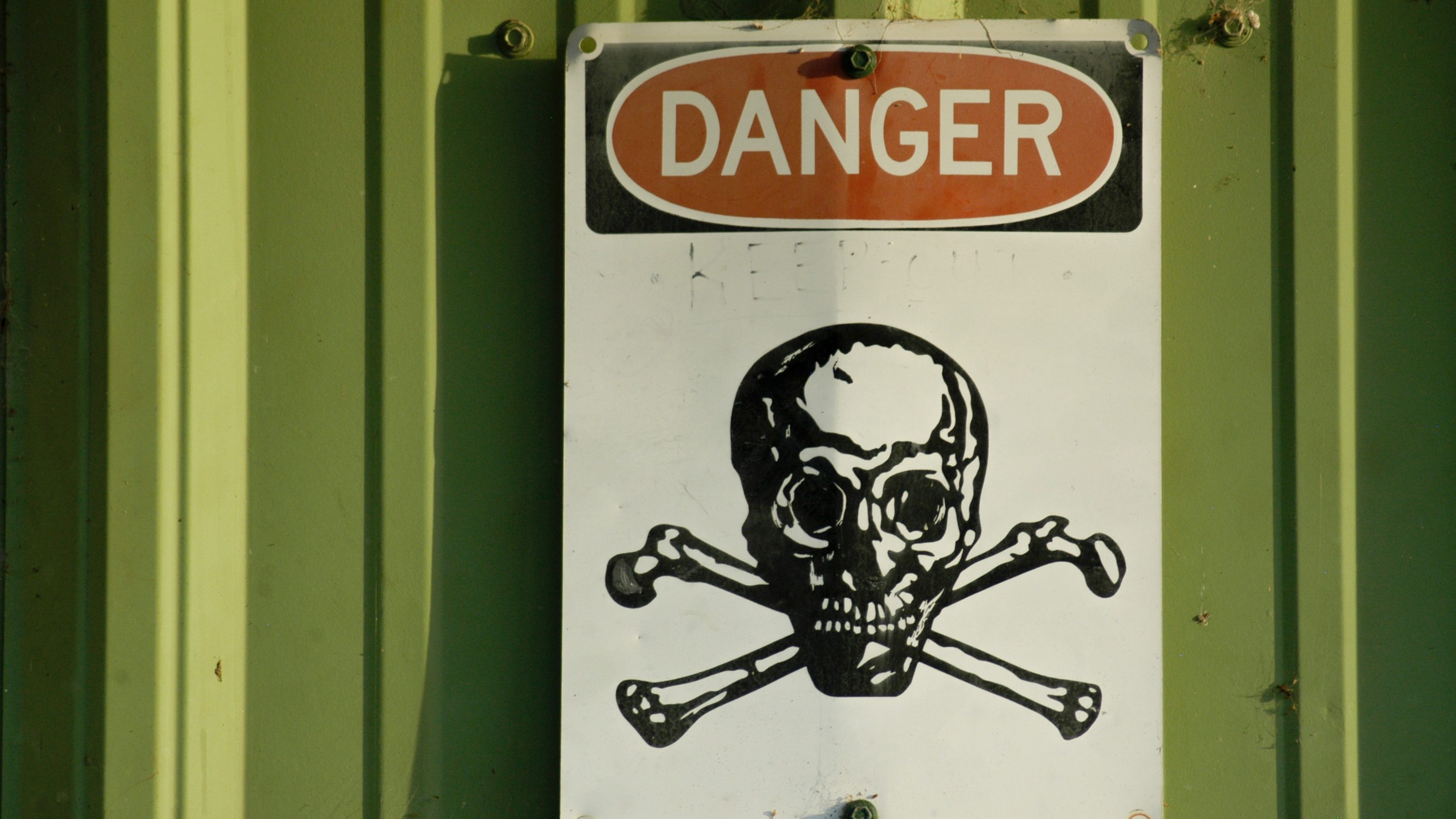 First Aid for Poisoning:Emergency Conditions – Healthy.net - Wat Te Doen Bij Vergiftiging