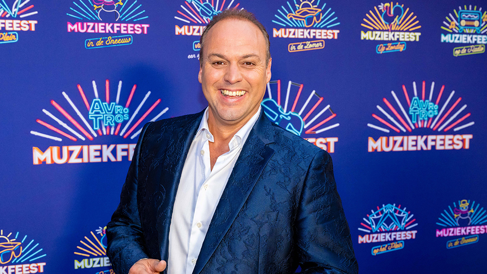 Frans Bauer deelt afvalgeheim: '32 kilo kwijt, maar blijf genieten' - Frans De Wit Papa Blanca