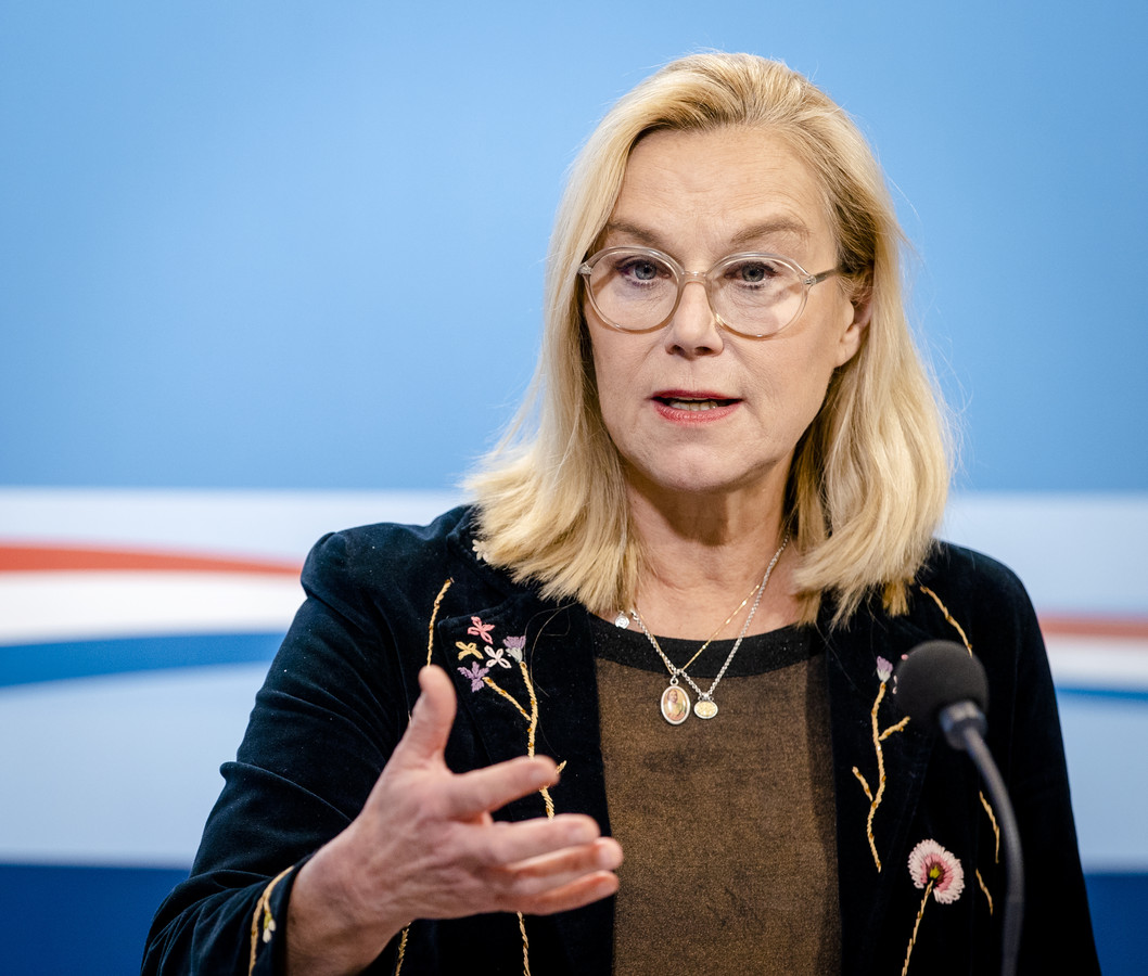 FvD zet eigen kandidaat in Brabant buitenspel na bedreigen van - Landelijk Procesreglement Voor Civiele Dagvaardingszaken