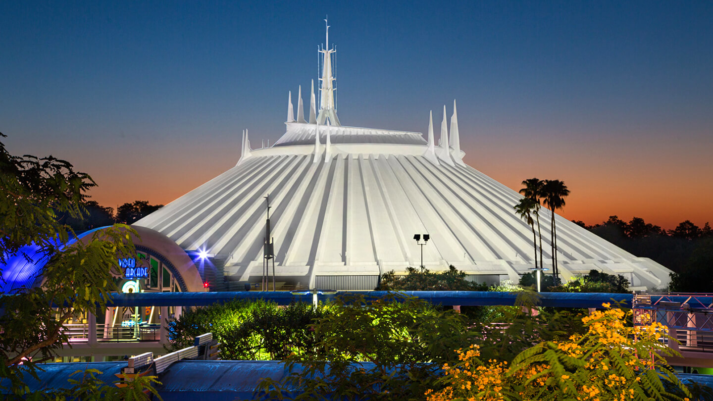 Gaat Space Mountain Echt Over De Kop? Hier Is Het Antwoord Voor Jou! - Gaat Space Mountain Over De Kop