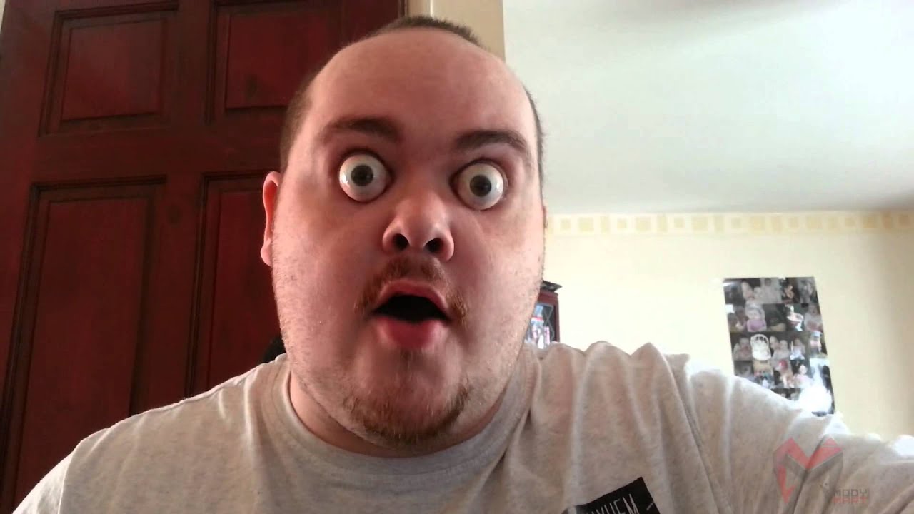 Gamer makes Eyes Pop out of Head!!!! FREAKY! - YouTube - Mol Met Drol Op Hoofd