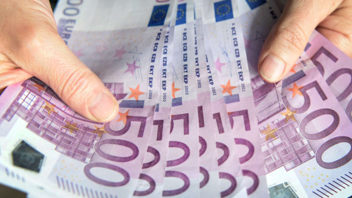Gehalt: Das müssen Sie tun, um 100.000 Euro zu verdienen - Hoeveel Mensen Verdienen Meer Dan 100.000 Euro Bruto