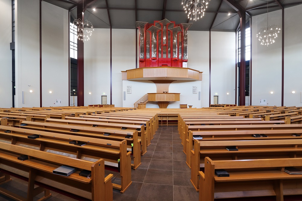Gemeente Barneveld-Zuid neemt vernieuwd kerkgebouw in gebruik. | Gergeminfo - Barneveld Zuid Ger Gem