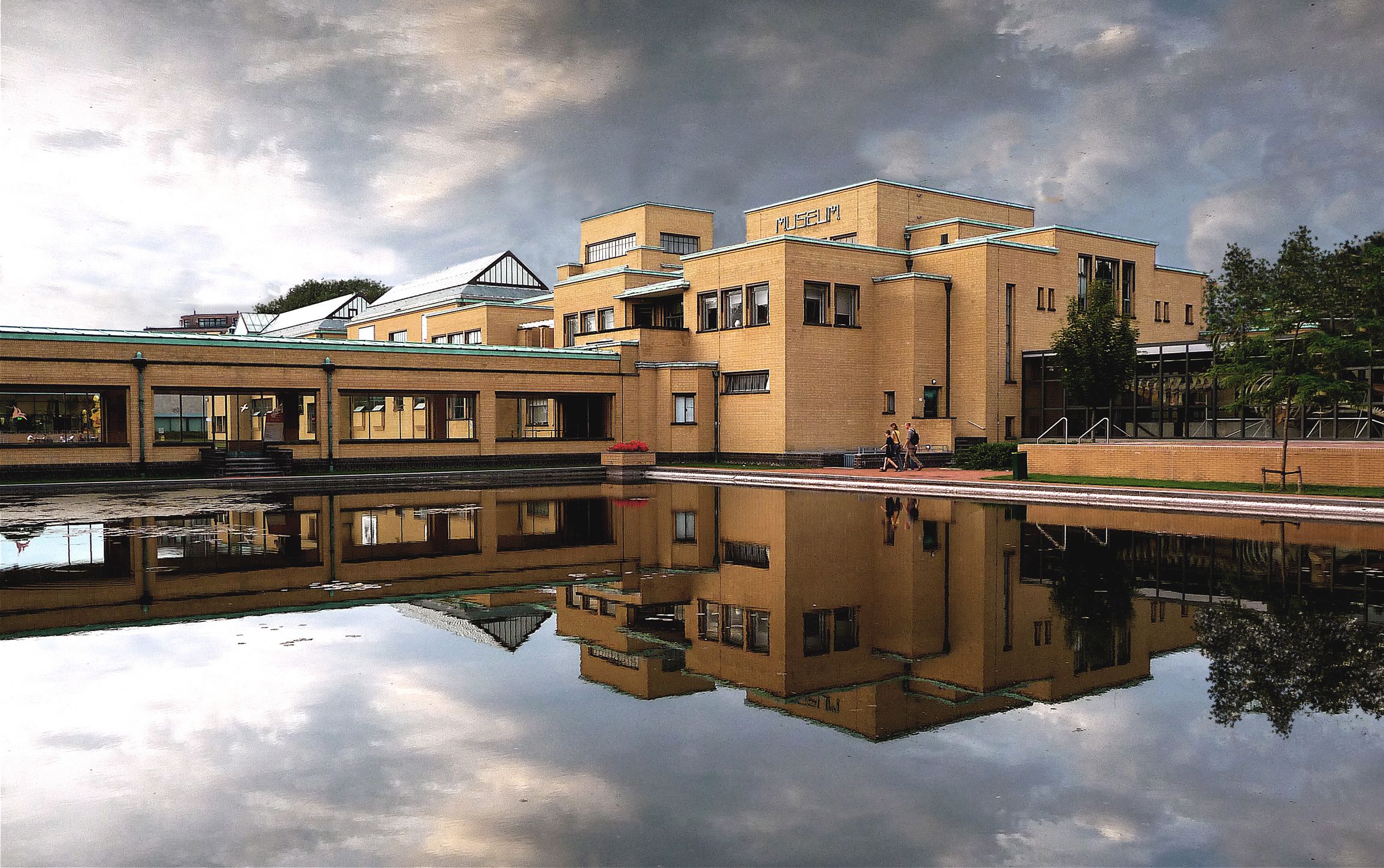 'Gemeentemuseum Den Haag' The Municipal Museum is an art museum - Gemeentemuseum Den Haag Stadhouderslaan Den Haag