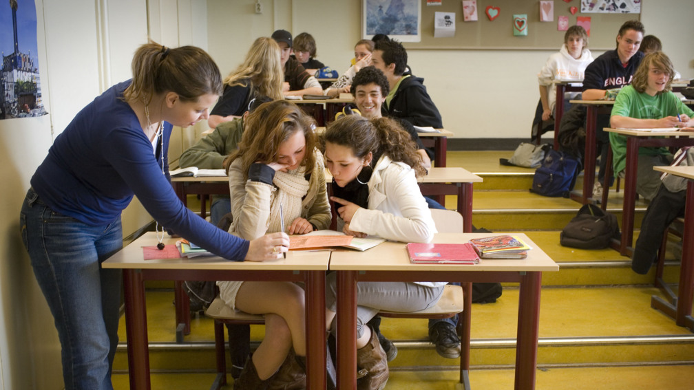 'Gratis bijles op de middelbare school' | NOS Jeugdjournaal - Hoeveel Uur Mag Je Ziek Zijn Op Middelbare School