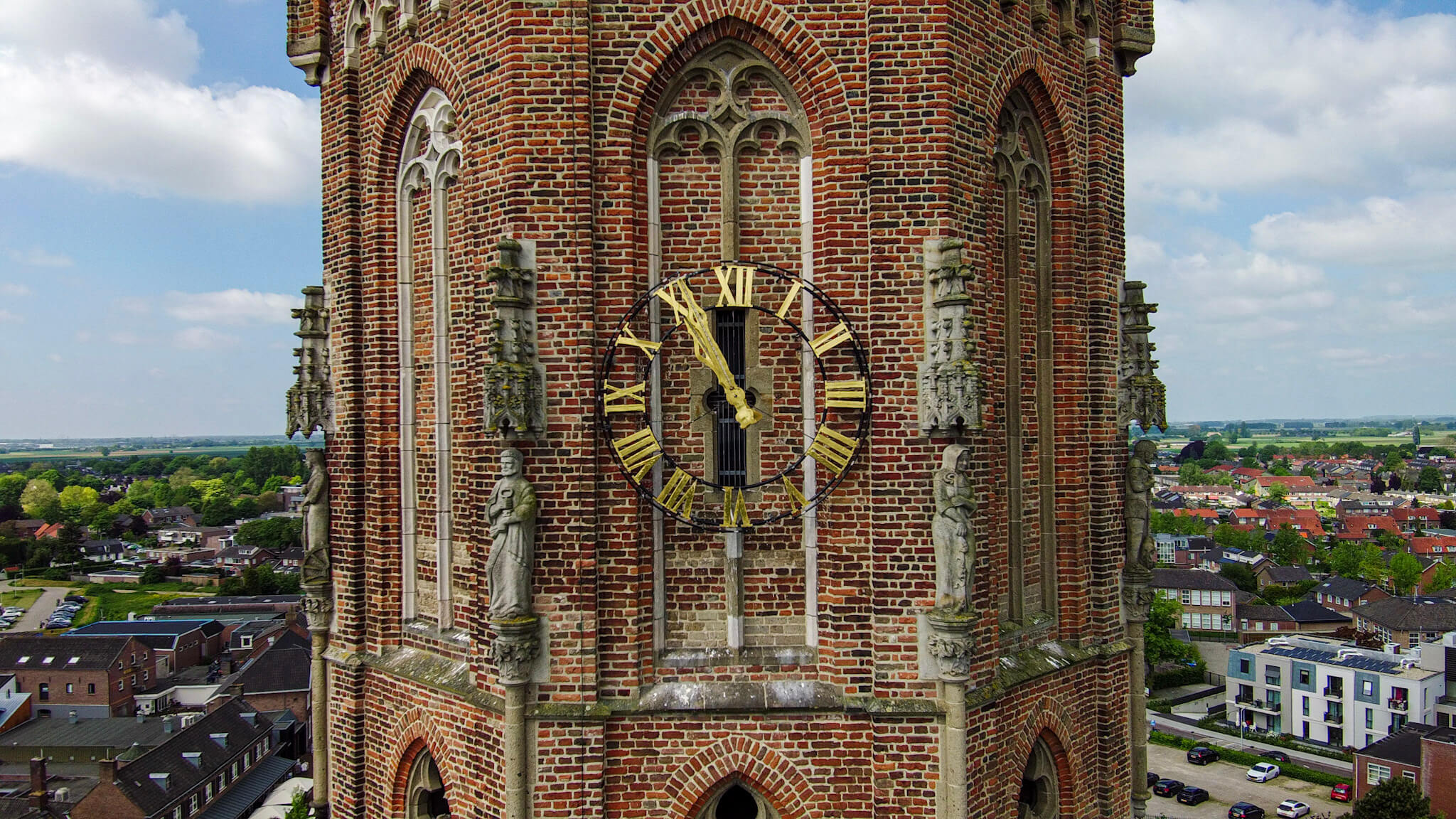 Grote Kerk Elst - BEELDEN UIT DE LUCHT - Grote Kerk Elst Agenda
