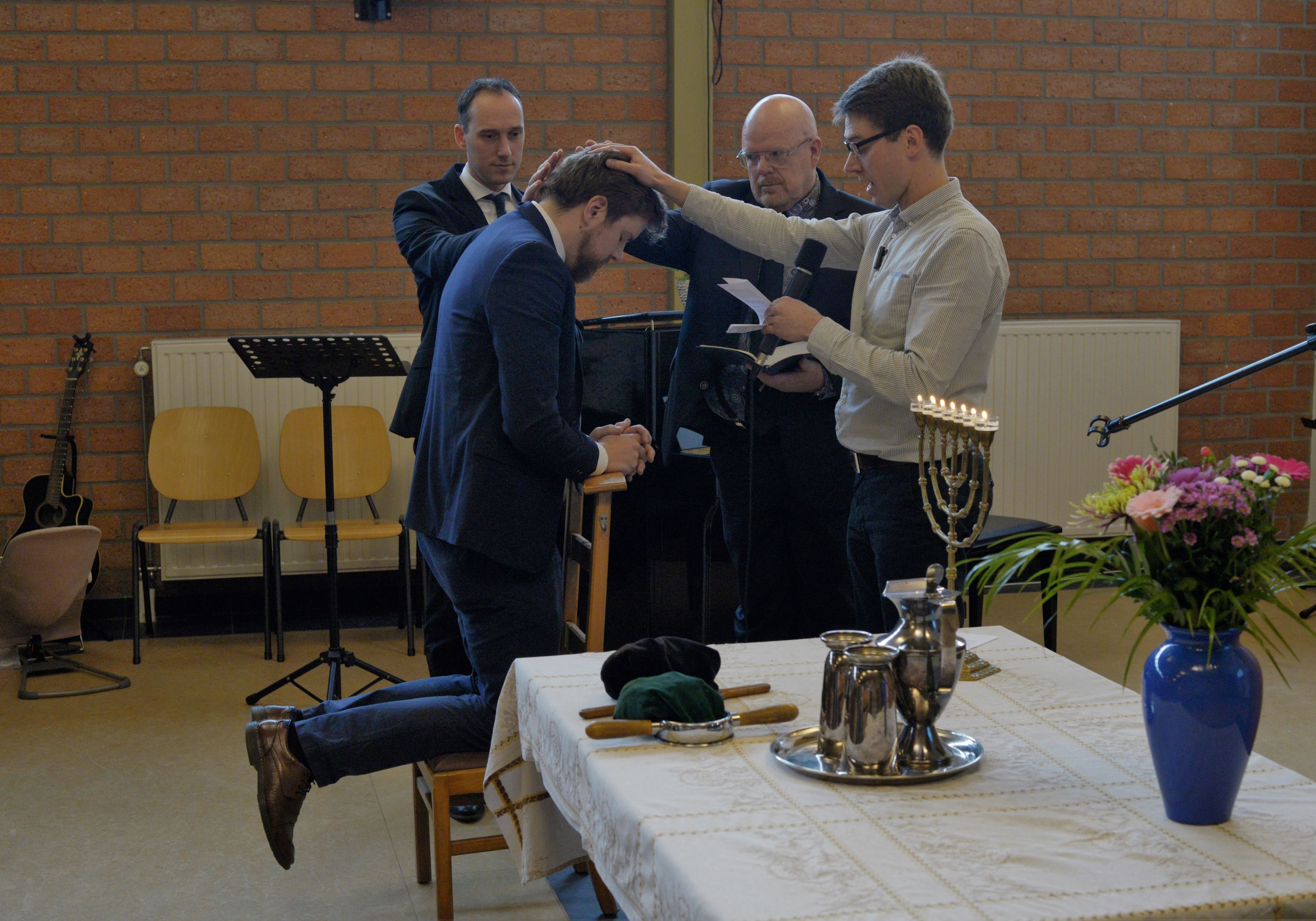 Guus Van Amstel bevestigd als voorganger in “De Stem van de Goede - Stem Van De Goede Herder