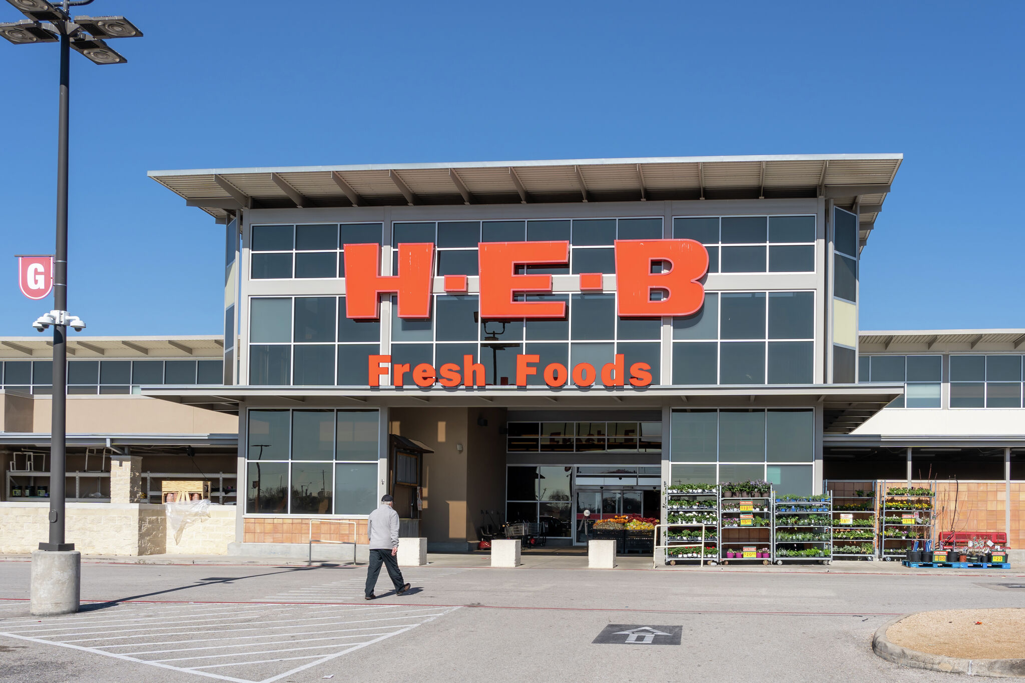 H-E-B beats Amazon as nation's top grocery retailer - Heb Je Naaste Lief Als Jezelf