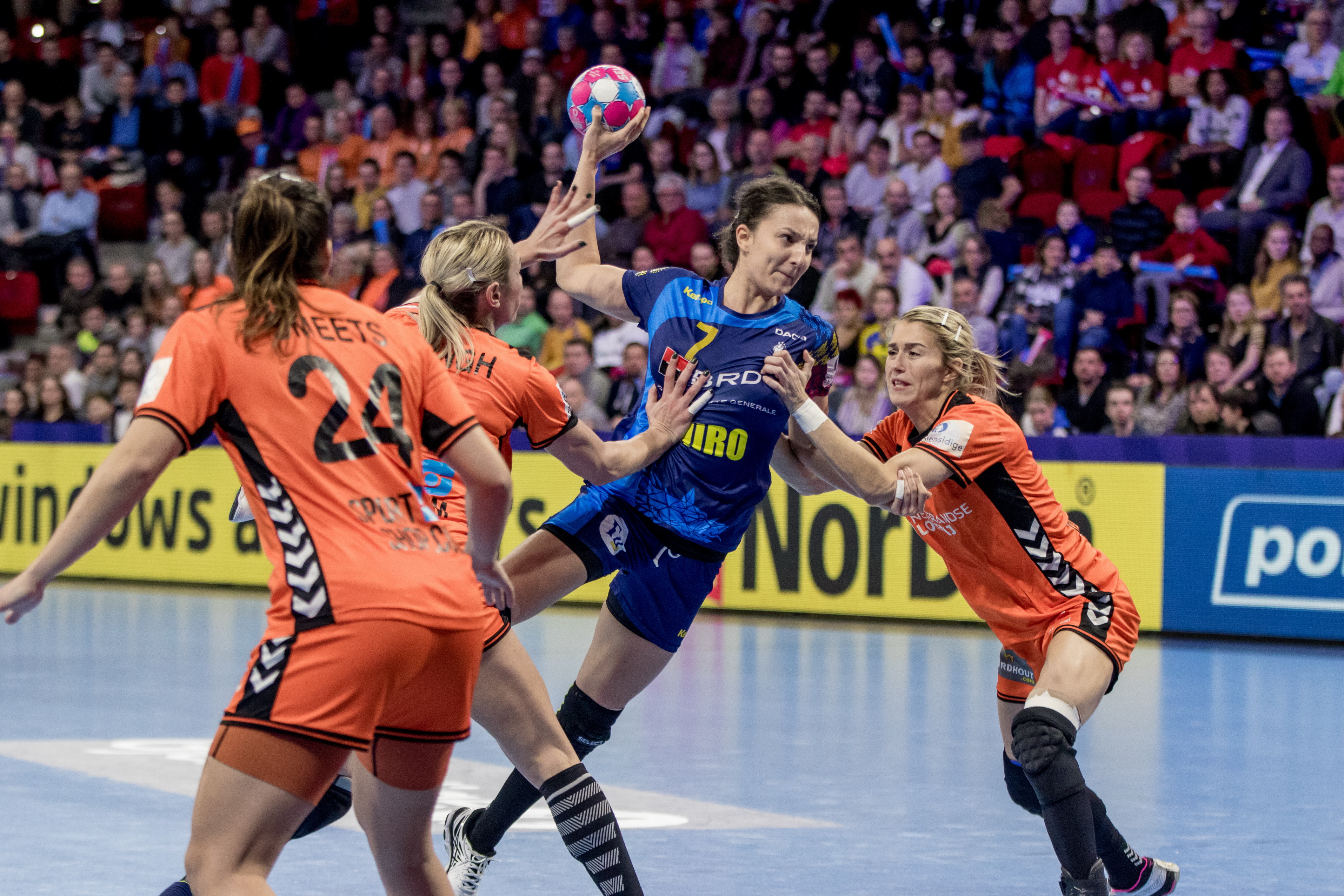 HANDBAL FEMININ:OLANDA-ROMANIA, CAMPIONATUL EUROPEAN (9.12.2018) - Lead.ro - Handbal Op De Olympische Zomerspelen Tijd