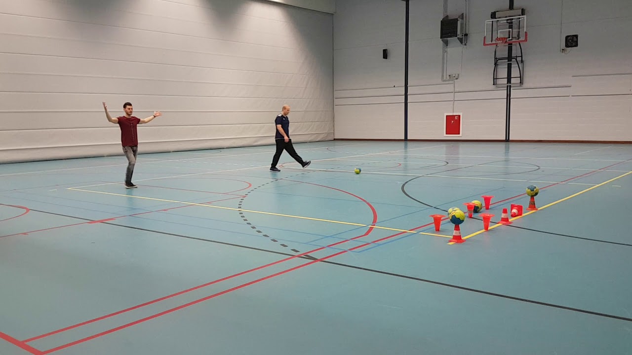 Hoeveel Stappen Mag Je Zetten Bij Handbal
