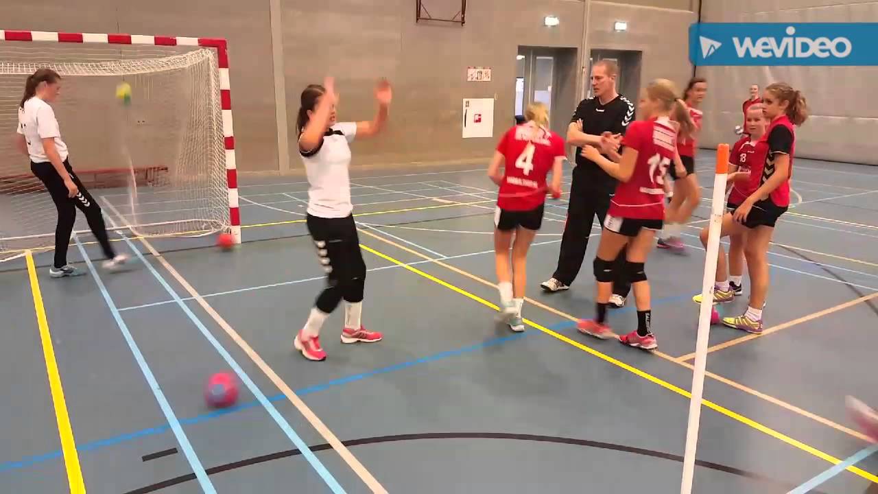 Handbalschool Brabant meisjes B training 12 oktober 2015 - YouTube - Hoe Ziet Een Handbal Eruit